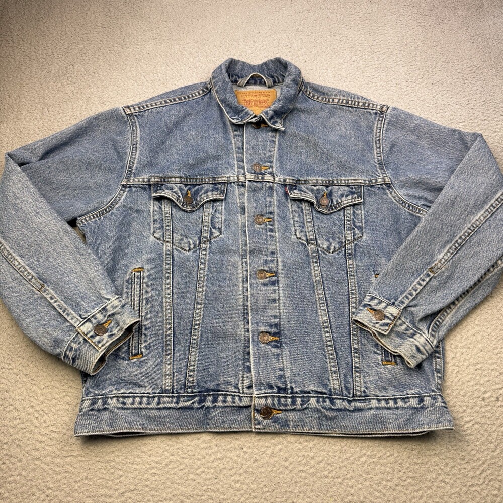 VINTAGE LEVIS TRUCKER Jacket Mens Medium Fits Large Blue Denim 70507 Unlined 90s